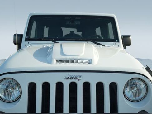 Used 2015 Jeep Wrangler Unlimited Sahara w/ Dual Top Group image 39