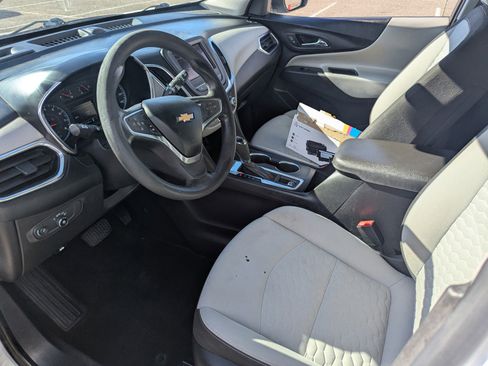 Used 2020 Chevrolet Equinox LS image 7
