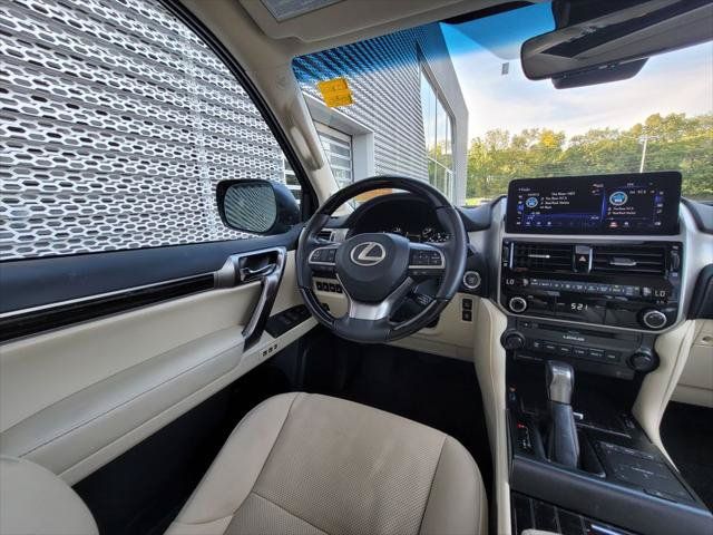 Used 2023 Lexus GX 460 Premium w/ Premium Package AWD/4WD image 23