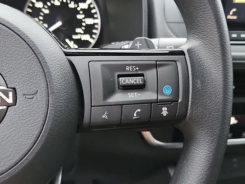 Certified 2023 Nissan Rogue SV AWD/4WD image 20