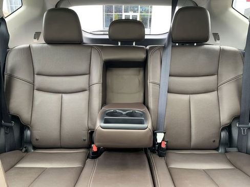 Used 2015 Nissan Murano Platinum w/ Platinum Technology Package AWD/4WD image 31