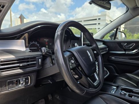 Used 2022 Lincoln Corsair FWD image 9