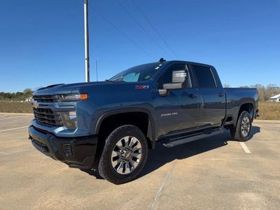 Used 2025 Chevrolet Silverado 2500 Custom w/ Custom Value Package