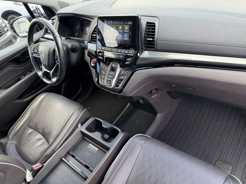 Used 2022 Honda Odyssey Elite image 22