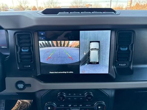 Used 2021 Ford Bronco Wildtrak image 20