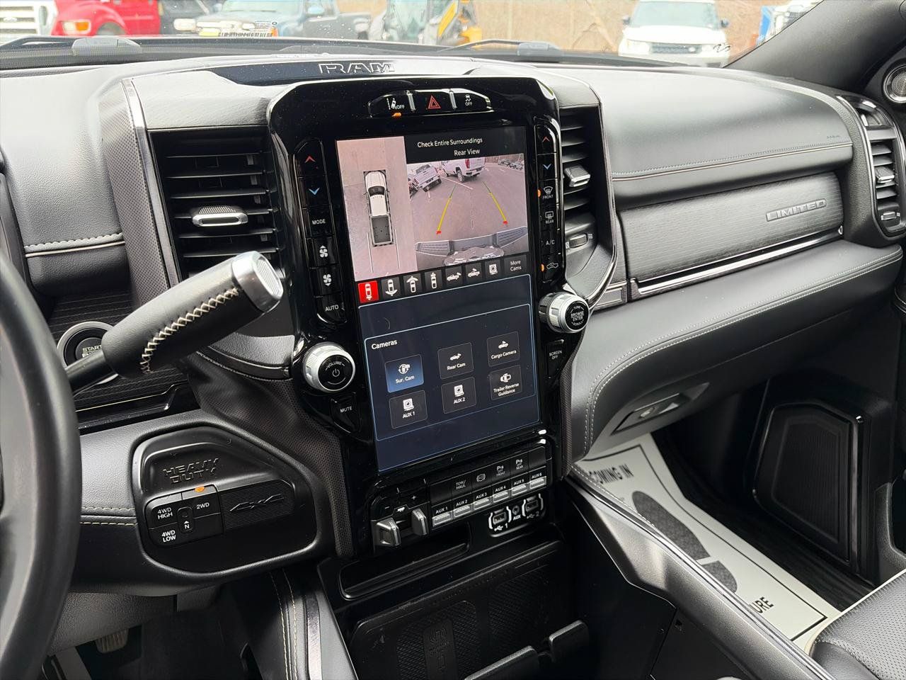 Used 2024 RAM 3500 Limited AWD/4WD image 15