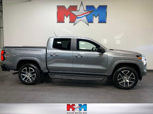 Used 2024 Chevrolet Colorado Z71 w/ Z71 Convenience Package 2 image 1