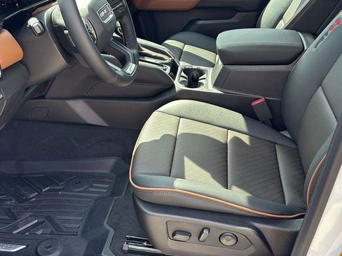 New 2026 GMC Canyon AT4 w/ Technology Plus Package image 14