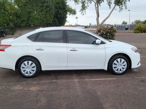 Used 2017 Nissan Sentra SV image 10