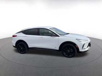 Used 2025 Buick Envista Sport Touring video 2