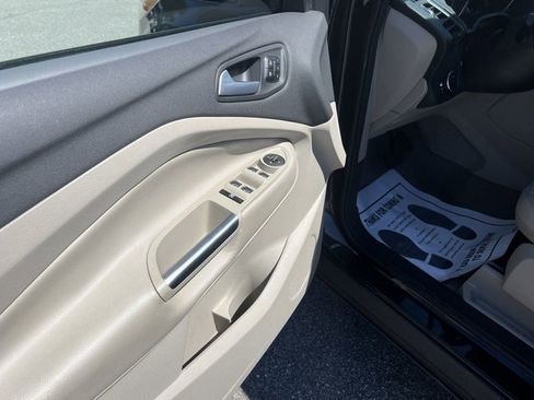 Used 2016 Ford Escape Titanium w/ Equipment Group 301A image 10