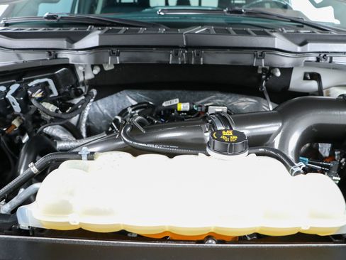Used 2023 Ford F150 Lariat w/ Equipment Group 502A High AWD/4WD image 32