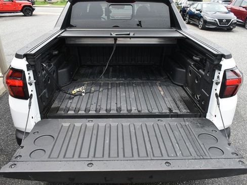 Used 2025 Hyundai Santa Cruz SEL AWD/4WD image 5