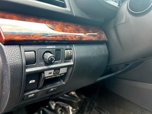 Used 2014 Subaru Legacy 2.5i Limited image 20