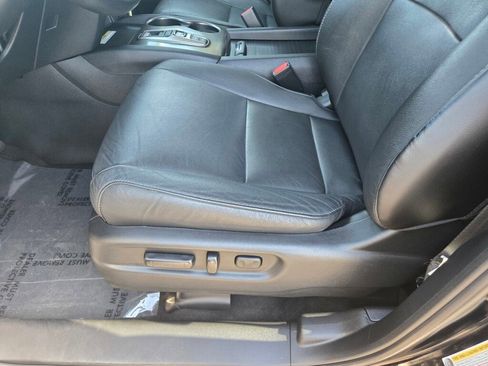 Certified 2022 Honda Pilot Special Edition image 17