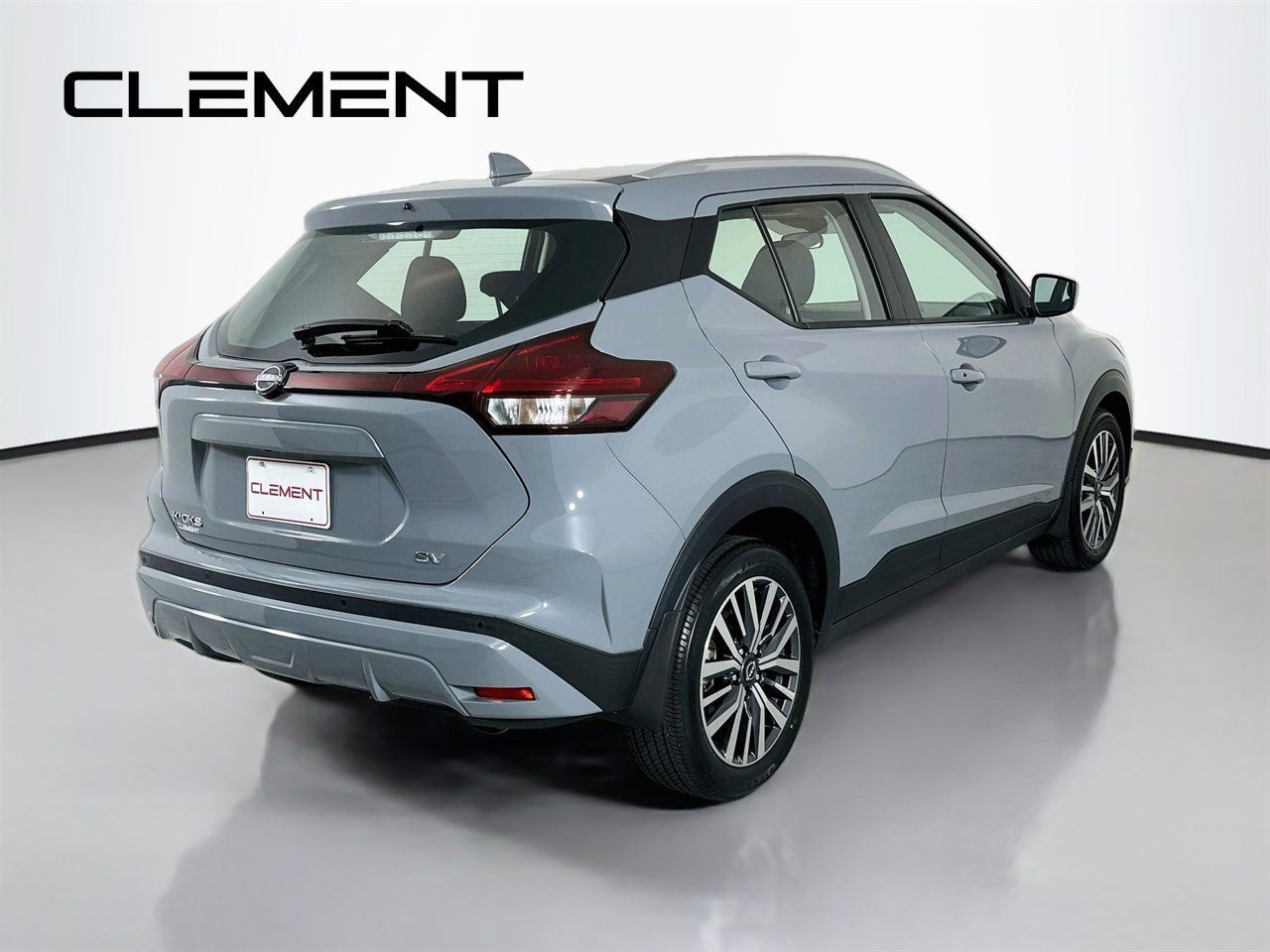 Used 2023 Nissan Kicks SV FWD image 7