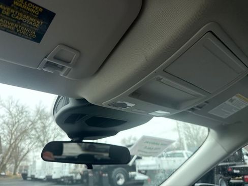 Used 2022 Ford Escape SE w/ Cold Weather Package image 36