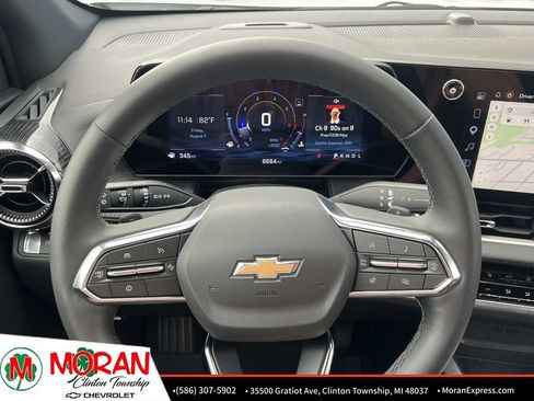 Certified 2026 Chevrolet Equinox LT w/ Convenience Package II FWD image 18