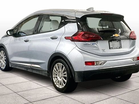 Used 2018 Chevrolet Bolt Premier w/ Driver Confidence II Package image 10