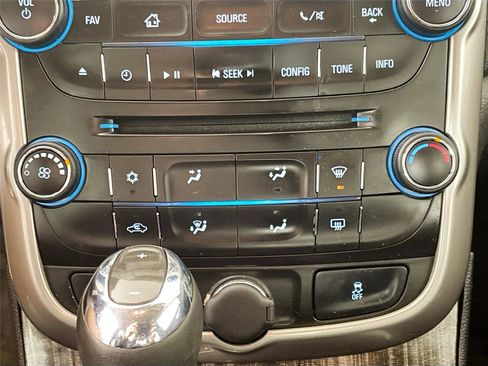 Used 2014 Chevrolet Malibu LT w/ Power Convenience Package image 16