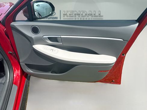 Certified 2026 Hyundai Sonata SEL FWD image 31