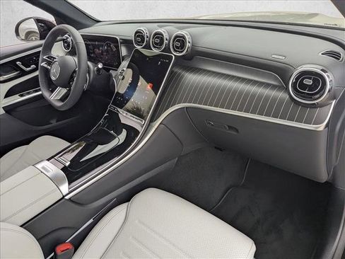 Used 2026 Mercedes-Benz GLC 300 image 22