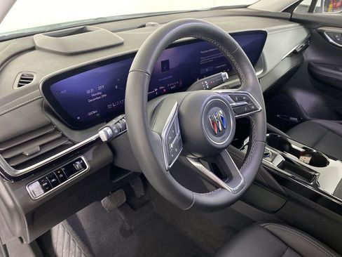 Certified 2025 Buick Envision Preferred image 12