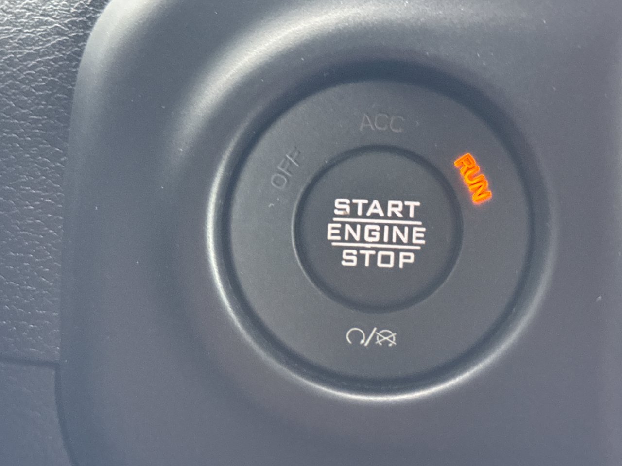 Used 2023 Jeep Wrangler Sport AWD/4WD image 21