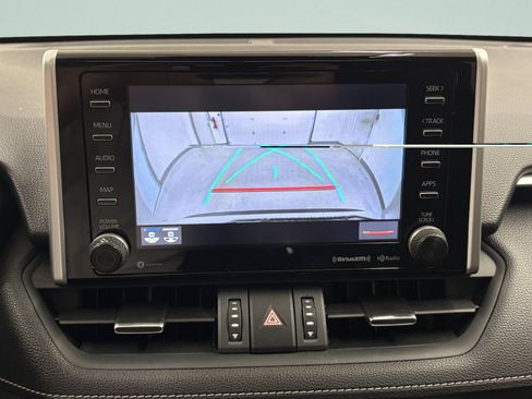 Used 2019 Toyota RAV4 Limited w/ Cold Weather Package AWD/4WD image 17