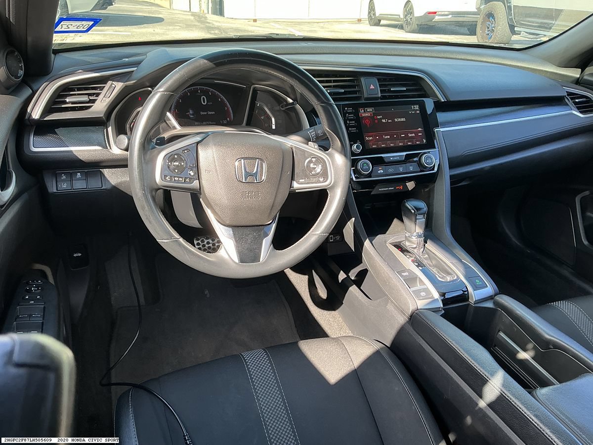 Used 2020 Honda Civic Sport image 9