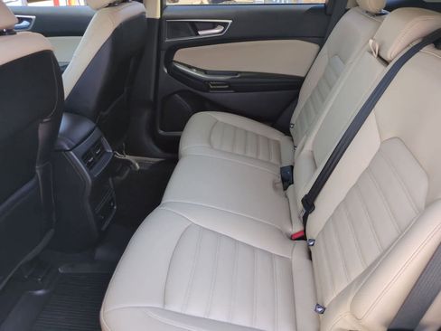 Used 2023 Ford Edge SEL w/ Convenience Package AWD/4WD image 19