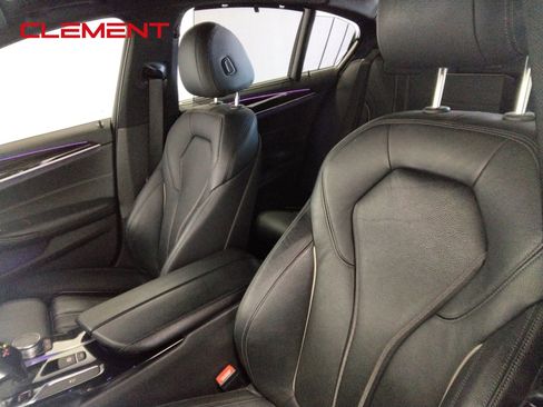 Used 2019 BMW 540i xDrive w/ Executive Package image 34