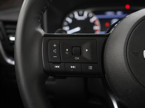 Used 2023 Nissan Rogue SV w/ SV Premium B Package AWD/4WD image 26