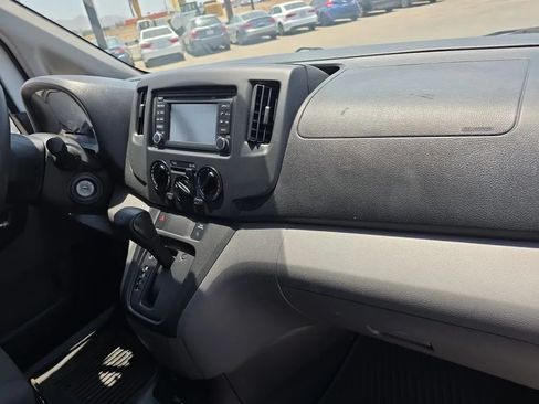 Used 2017 Nissan NV200 SV w/ Technology Package FWD image 13
