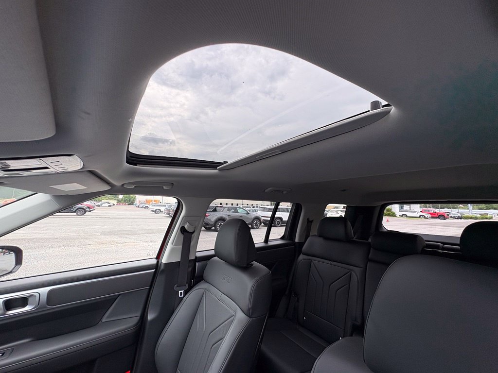 New 2027 Hyundai Santa Fe XRT AWD/4WD image 11