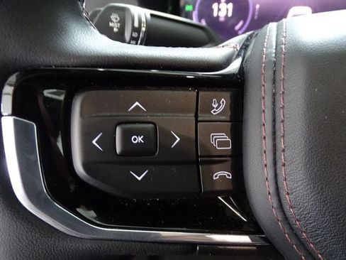 Used 2024 Jeep Wagoneer Launch Edition AWD/4WD image 7