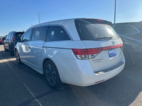 Used 2015 Honda Odyssey Touring Elite image 4