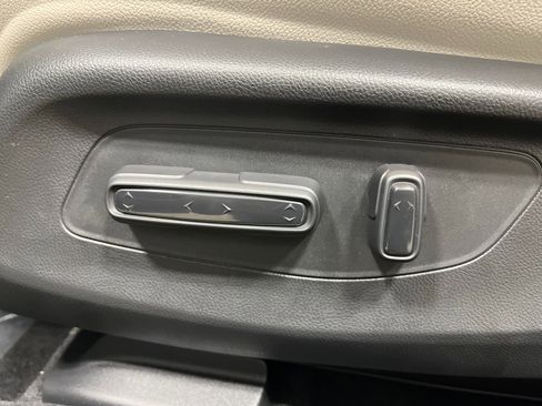 New 2027 Honda HR-V EX-L image 13
