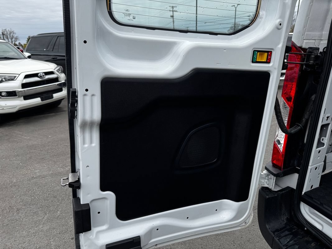 Used 2024 Ford Transit 250 Low Roof AWD w/ Exterior Upgrade Package image 41