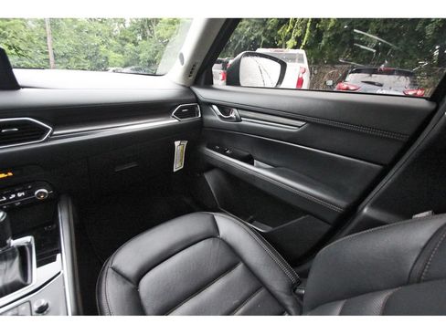 Used 2023 MAZDA CX-5 AWD 2.5 S w/ Premium Package image 9