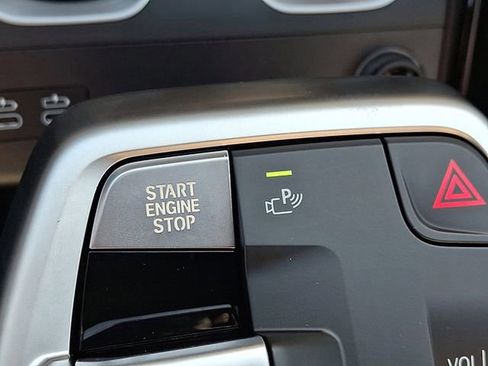 Used 2026 BMW X2 xDrive28i w/ Technology Package image 19