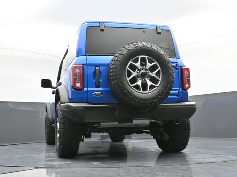 Used 2025 Ford Bronco Badlands image 31