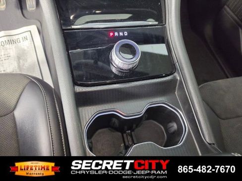 Used 2024 Jeep Grand Cherokee Altitude AWD/4WD image 24