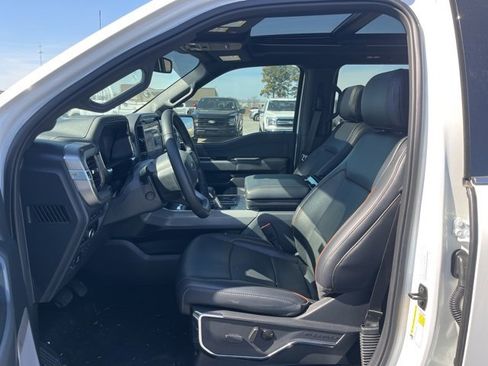 Used 2024 Ford F150 Lariat w/ FX4 Off-Road Package image 10