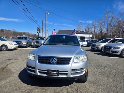 Used 2005 Volkswagen Touareg V6 AWD/4WD image 3