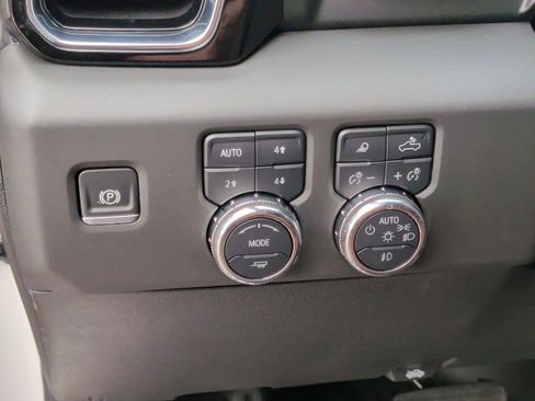 Used 2025 GMC Sierra 1500 Denali Ultimate AWD/4WD image 17