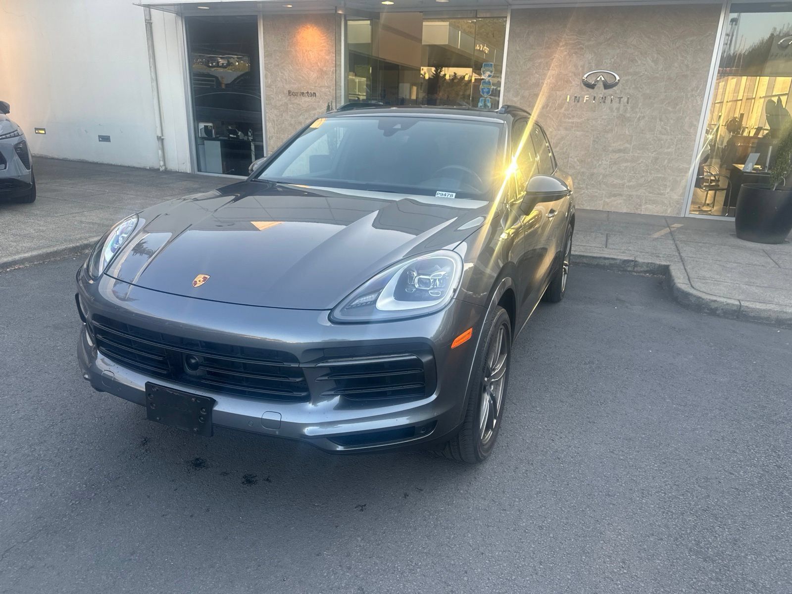 Used 2023 Porsche Cayenne AWD/4WD image 1