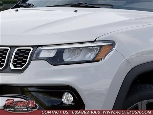 New 2026 Jeep Compass Limited AWD/4WD image 11