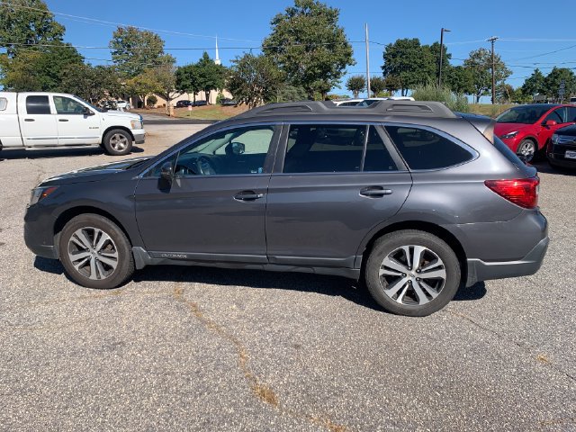 Used 2018 Subaru Outback 2.5i Limited AWD/4WD image 8
