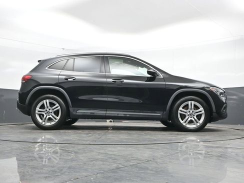 Used 2021 Mercedes-Benz GLA 250 4MATIC image 41